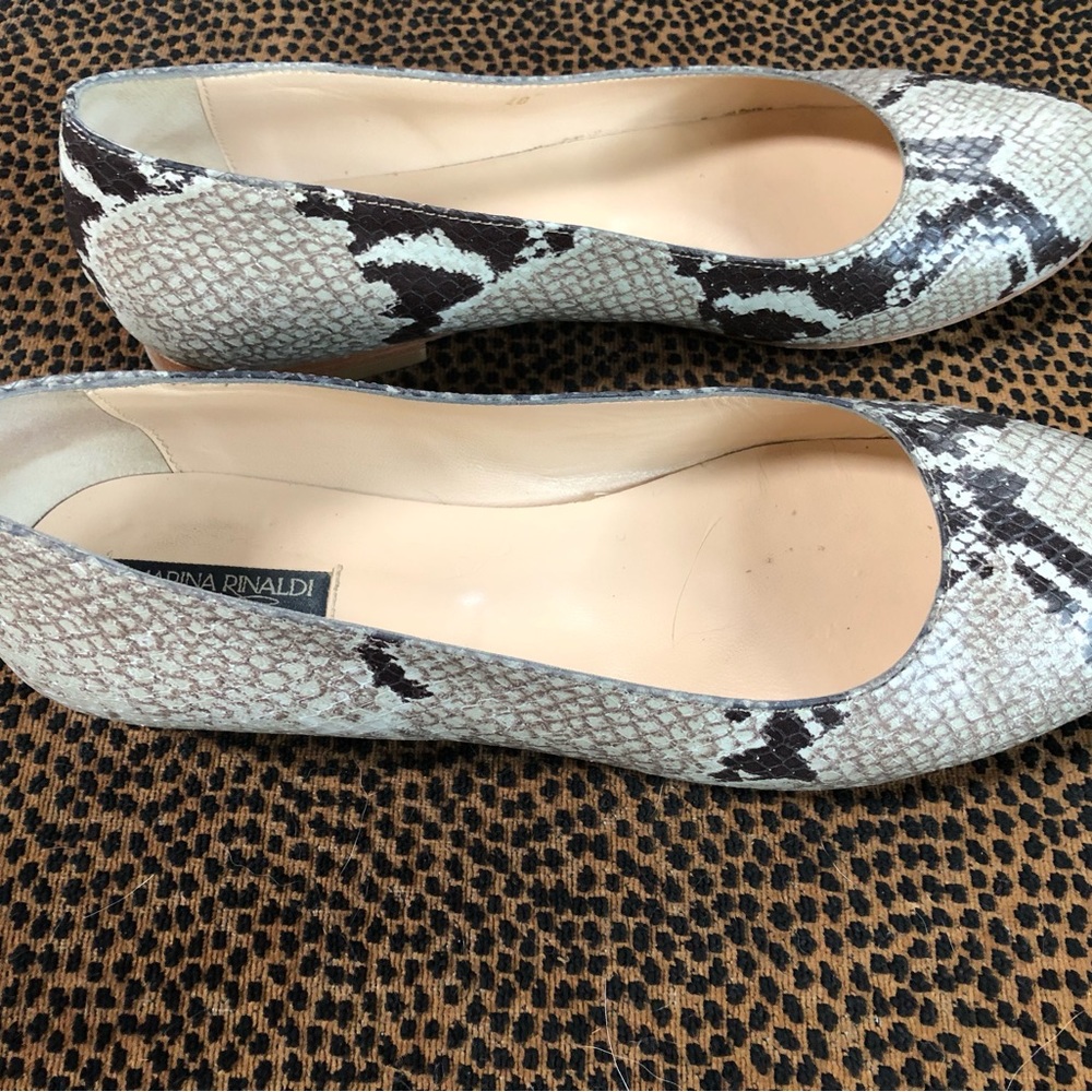Gorgeous Python print Marina Rinaldi flats! - Picture 3 of 16